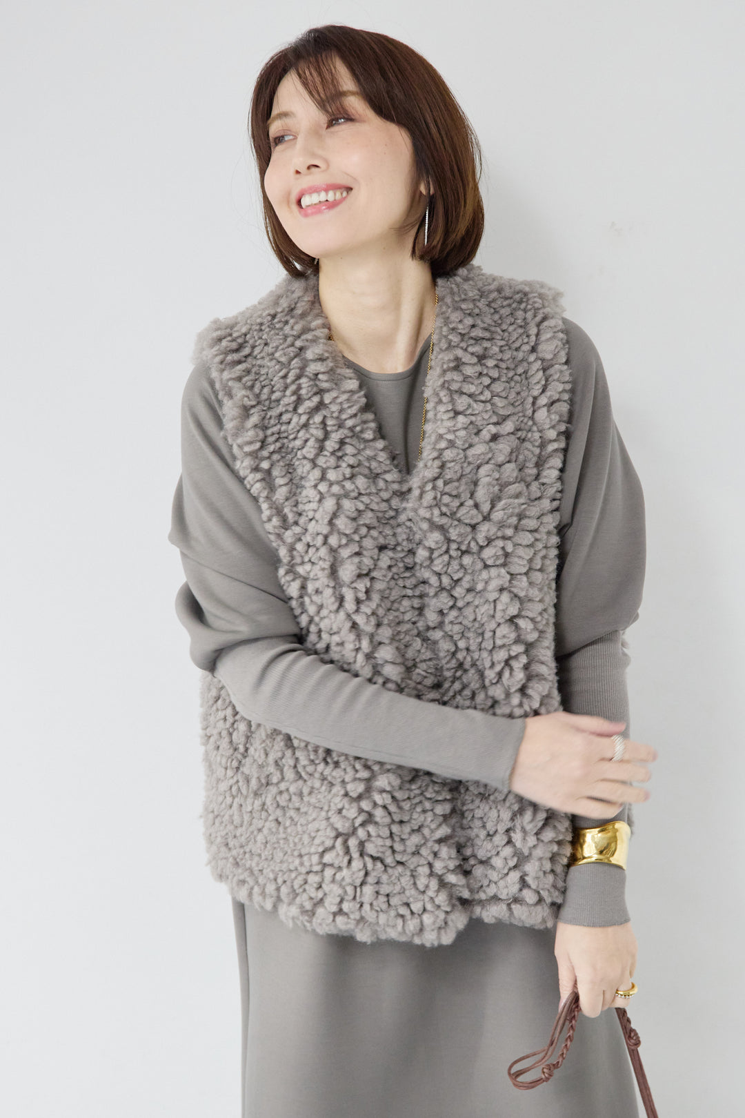 [SET]バックジップソフトダンボールワンピース+カーリーファーショートベスト(2set)