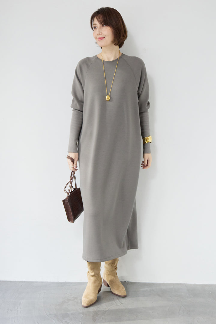 バックジップソフトダンボールワンピース