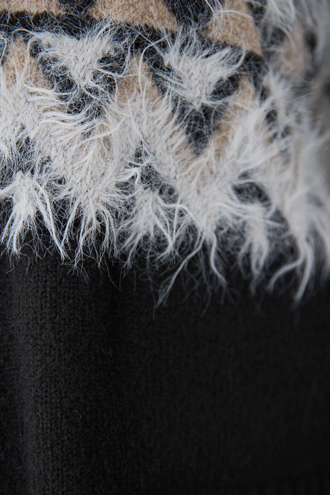 ノルディック柄シャギージップカーディガン