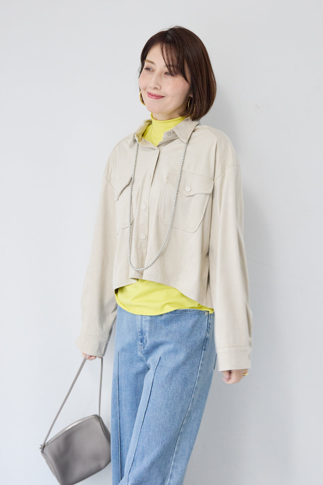 ロールエッジタートルニット