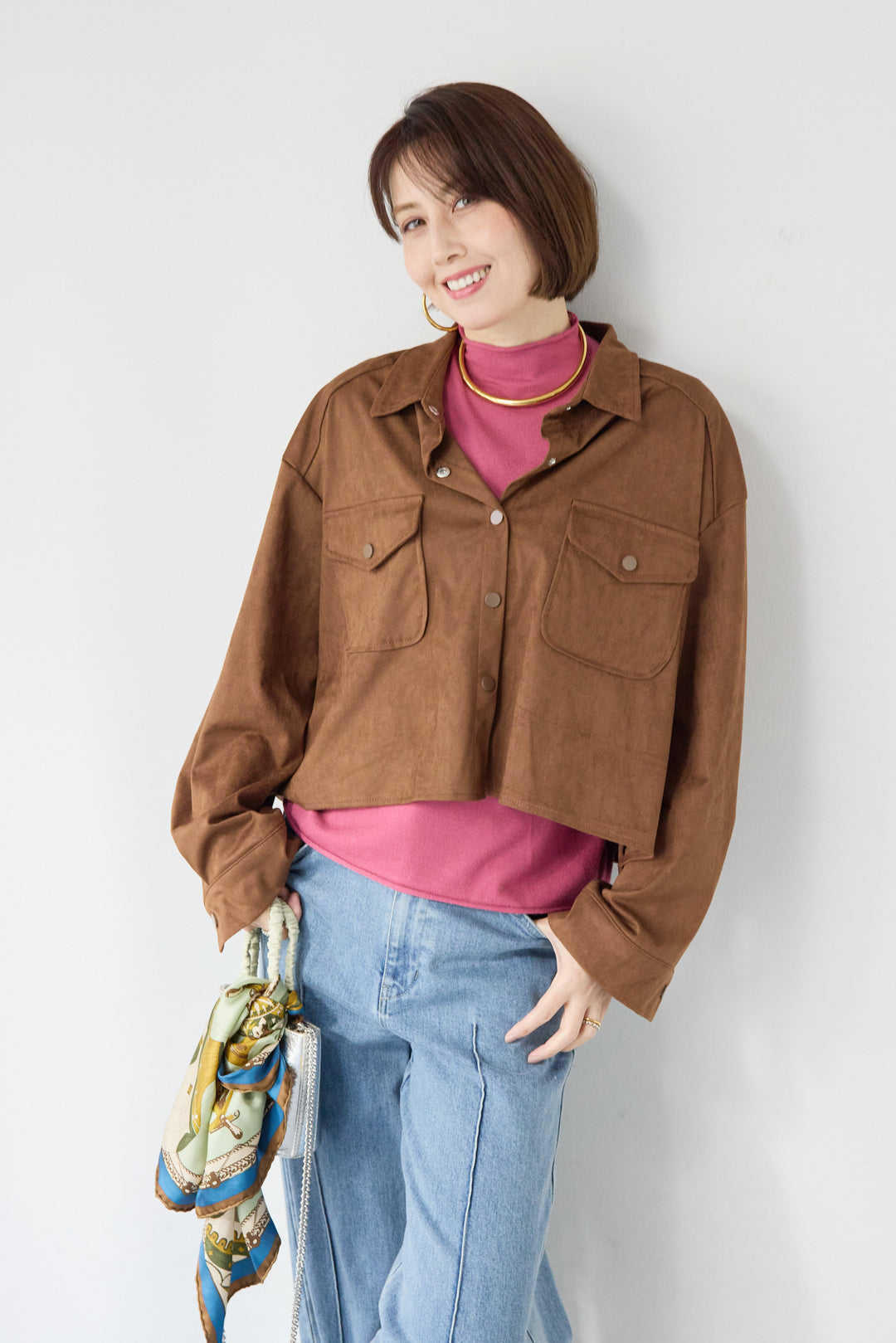 ロールエッジタートルニット