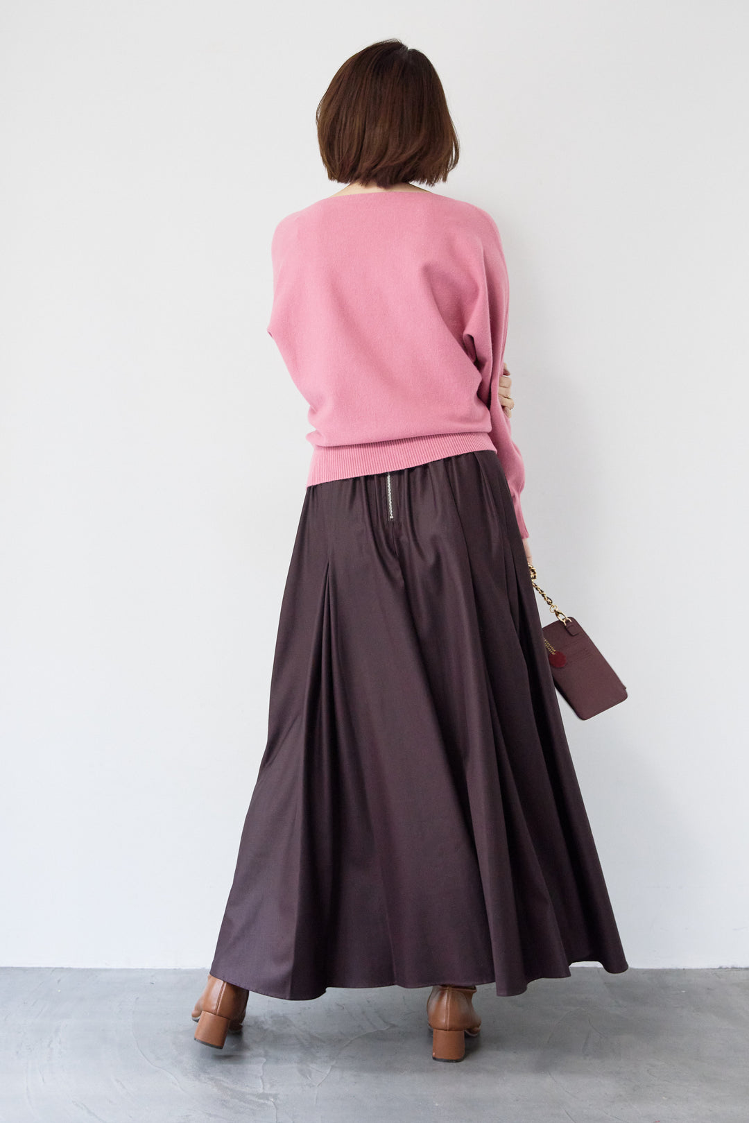 ボートネックニットプルオーバー