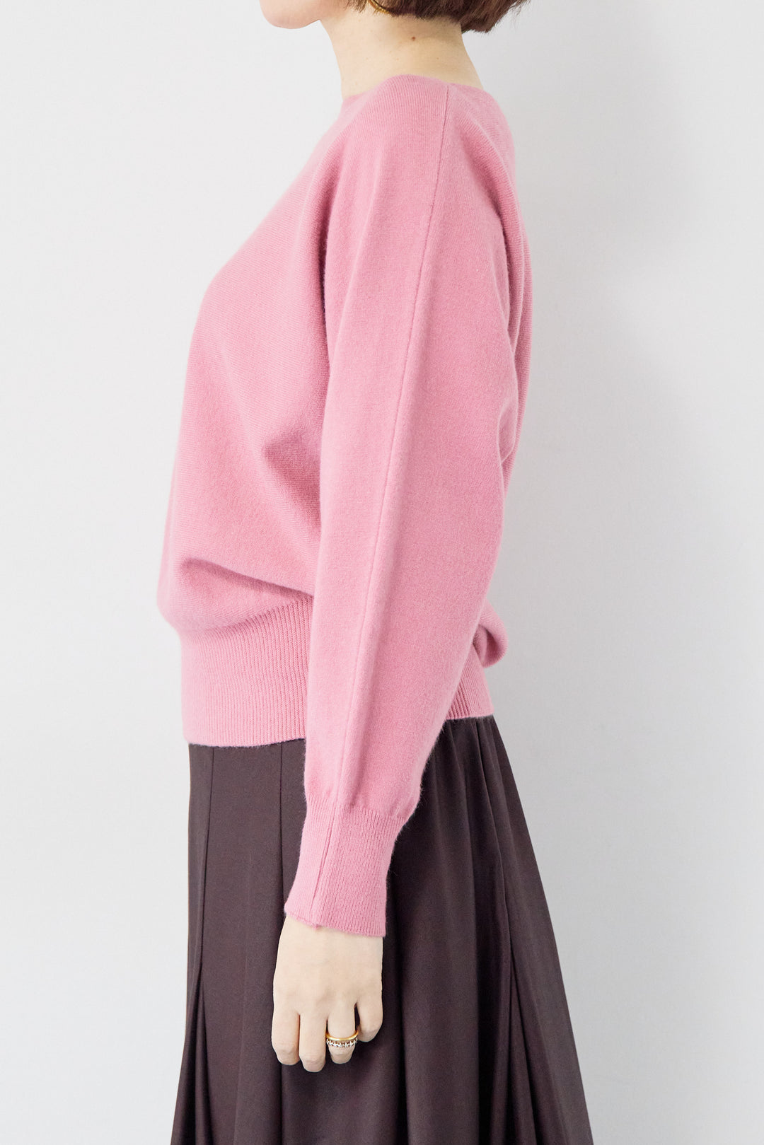 ボートネックニットプルオーバー