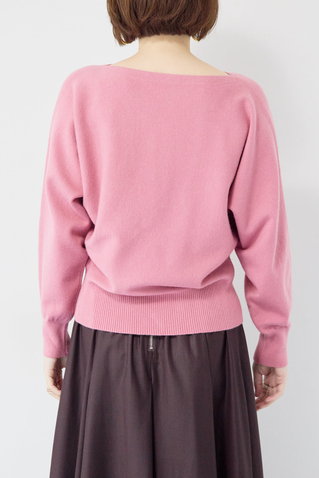 ボートネックニットプルオーバー