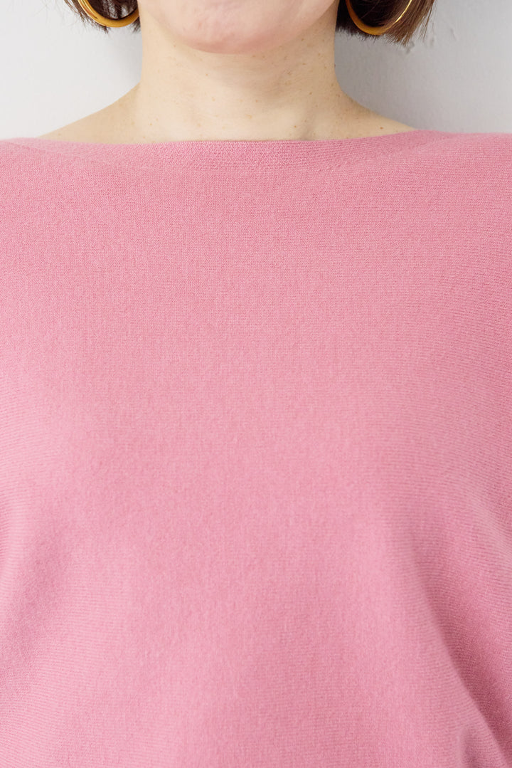 ボートネックニットプルオーバー