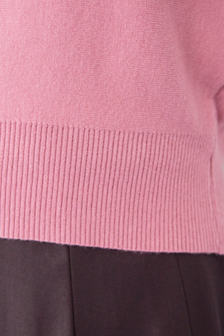 ボートネックニットプルオーバー