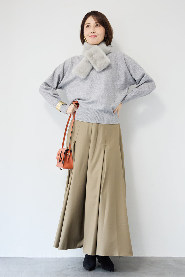 ボートネックニットプルオーバー