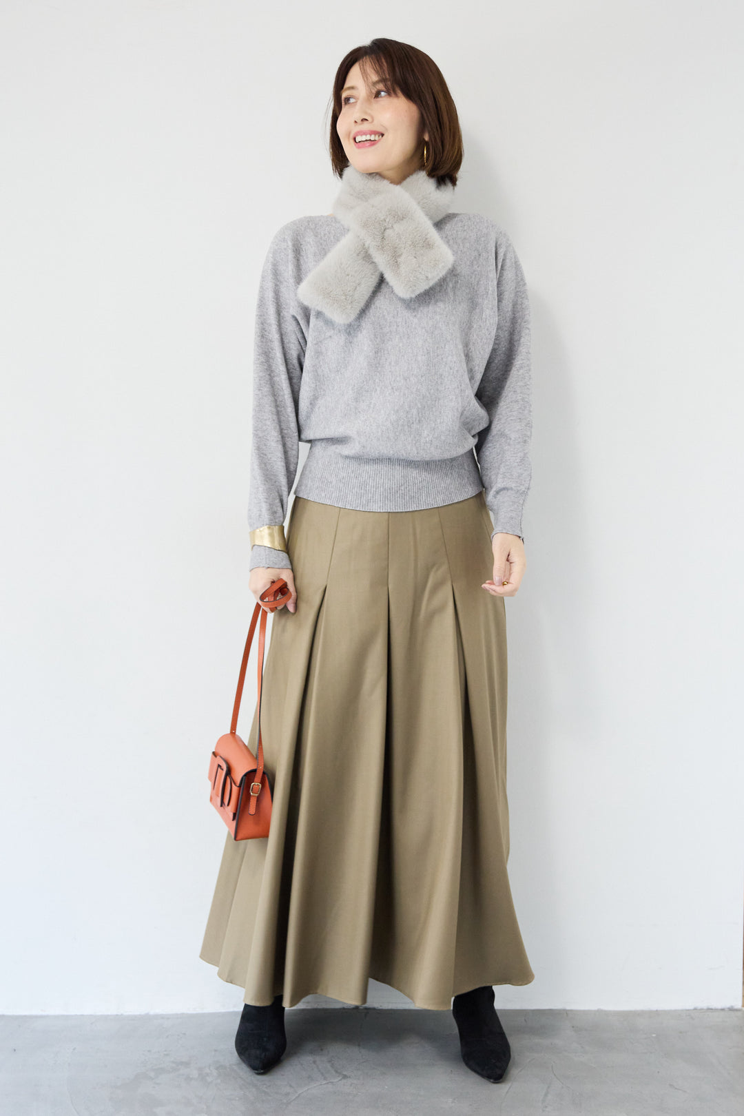 ボートネックニットプルオーバー