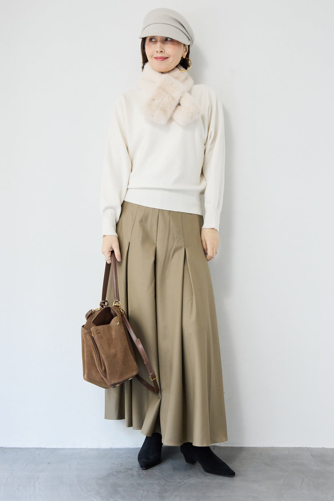 ボートネックニットプルオーバー