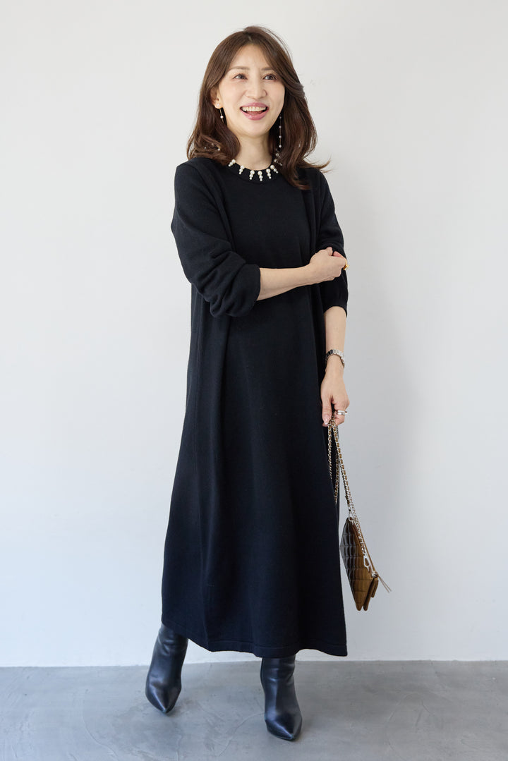 パールネックラインワンピース