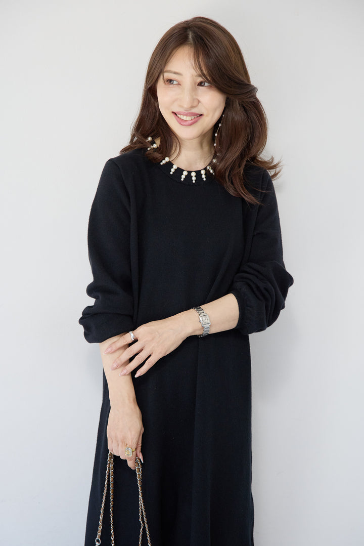 パールネックラインワンピース