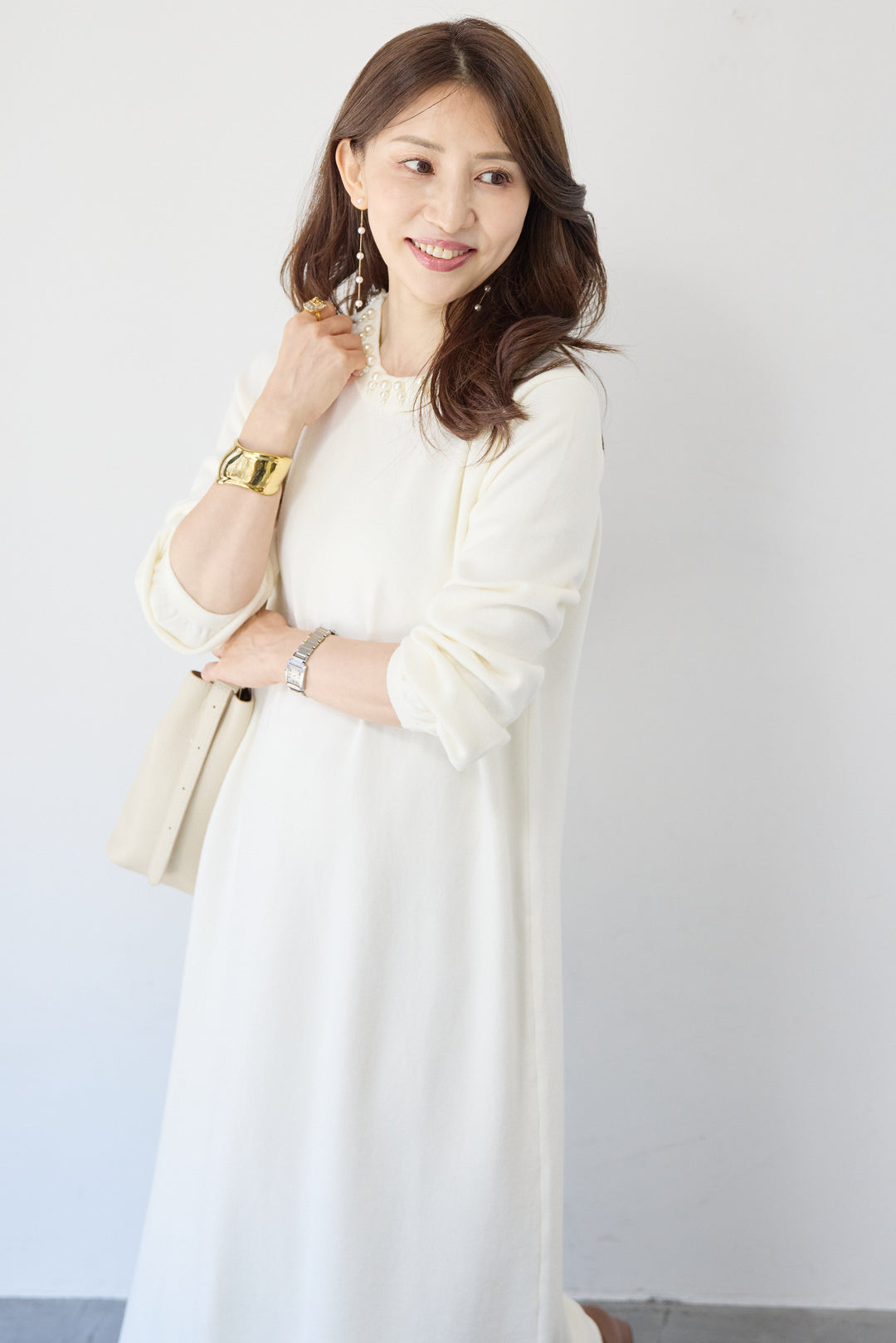 パールネックラインワンピース