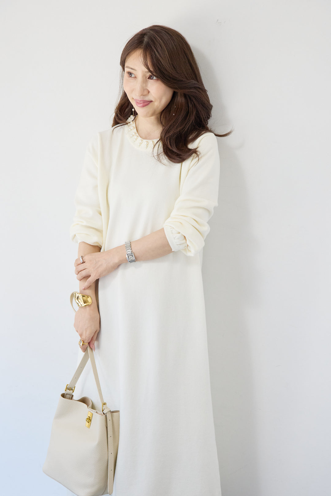 パールネックラインワンピース