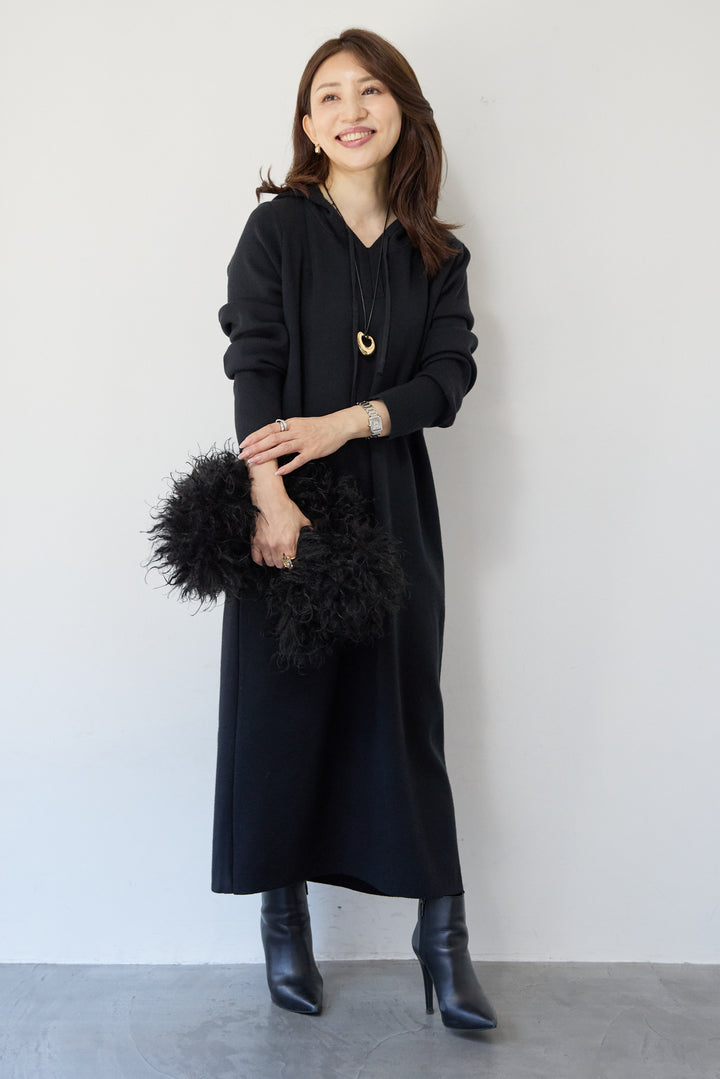 ロングレングス フーディニットワンピース