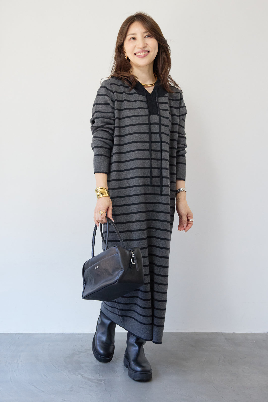 ロングレングス フーディニットワンピース