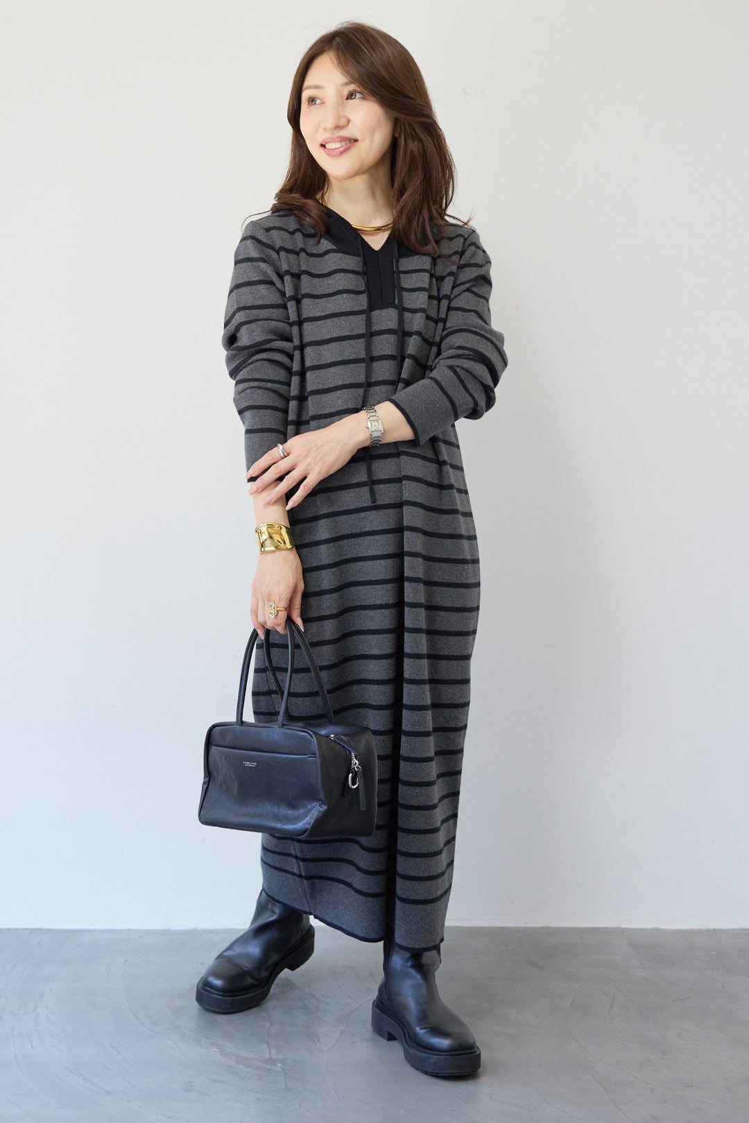 ロングレングス フーディニットワンピース