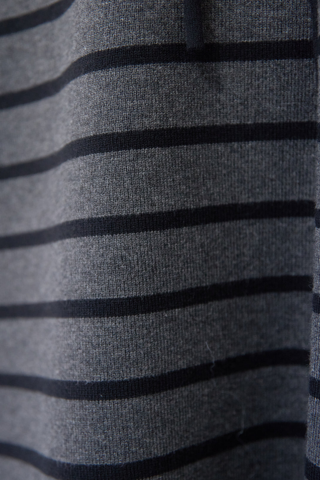 ロングレングス フーディニットワンピース