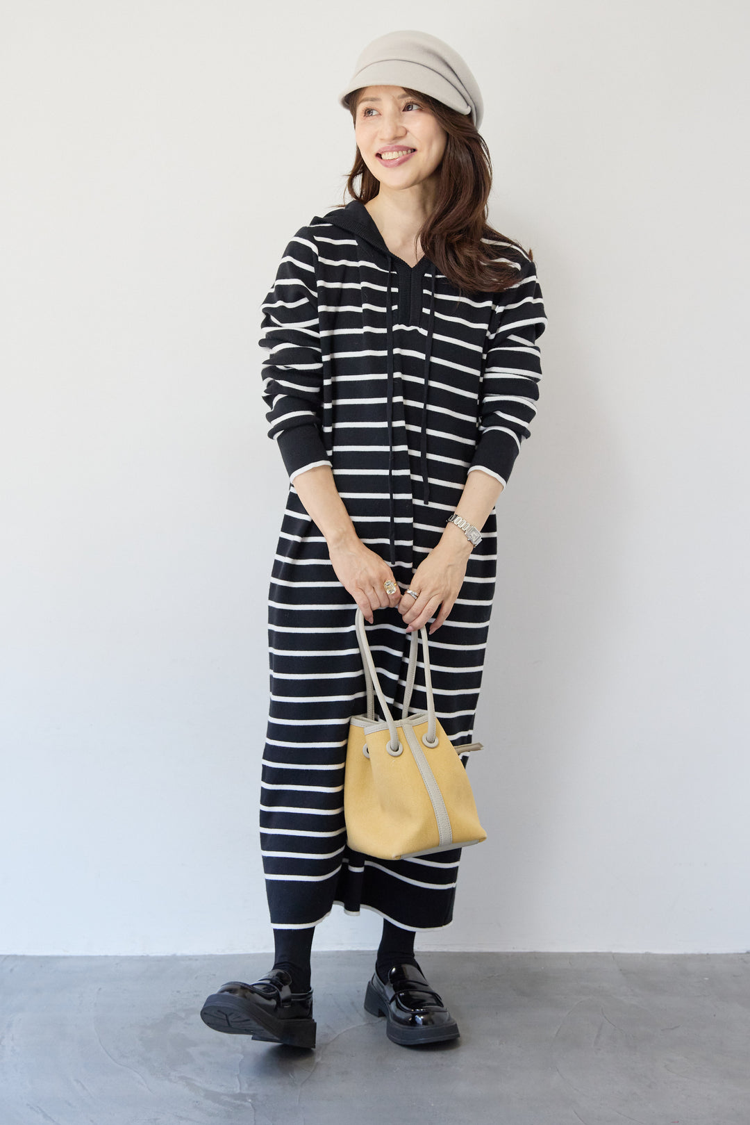 ロングレングス フーディニットワンピース