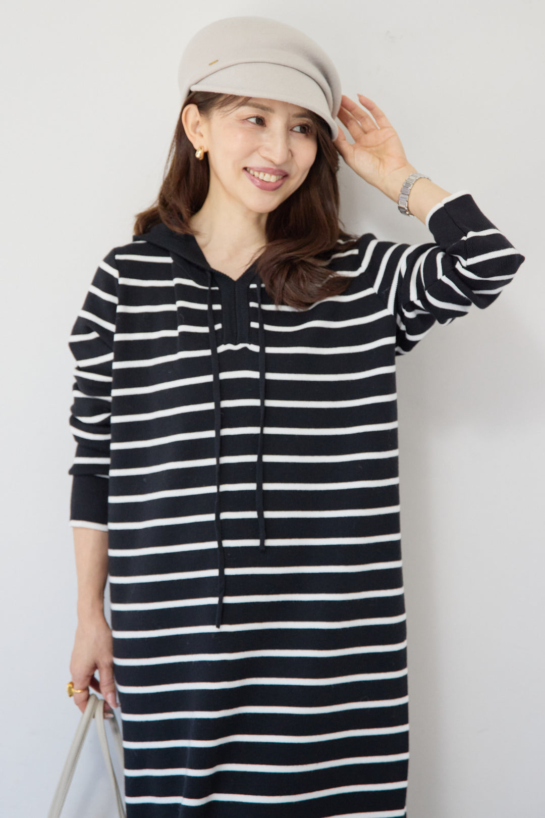 ロングレングス フーディニットワンピース