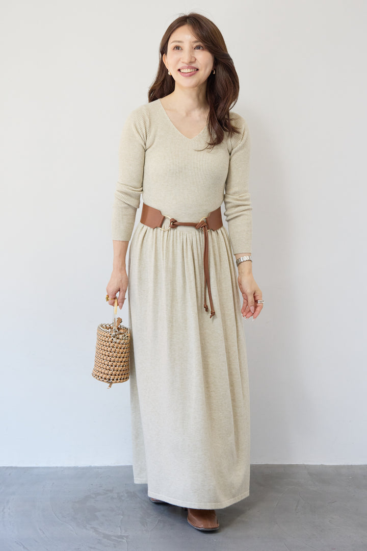フレアリブニットワンピース