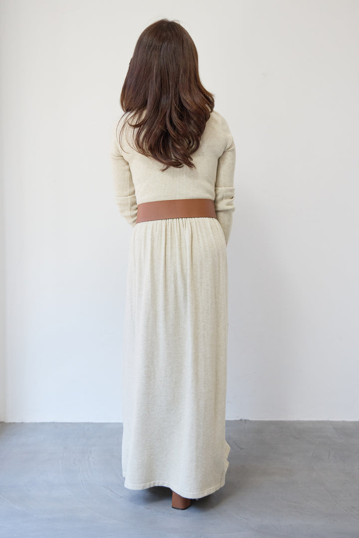 フレアリブニットワンピース