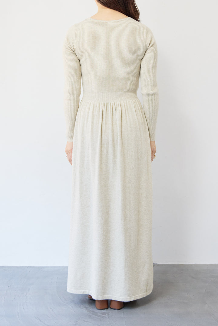 フレアリブニットワンピース