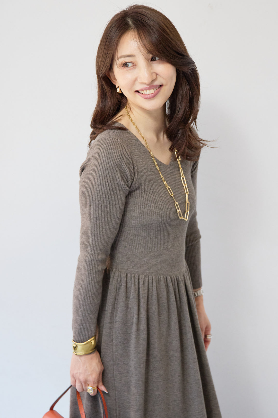 フレアリブニットワンピース