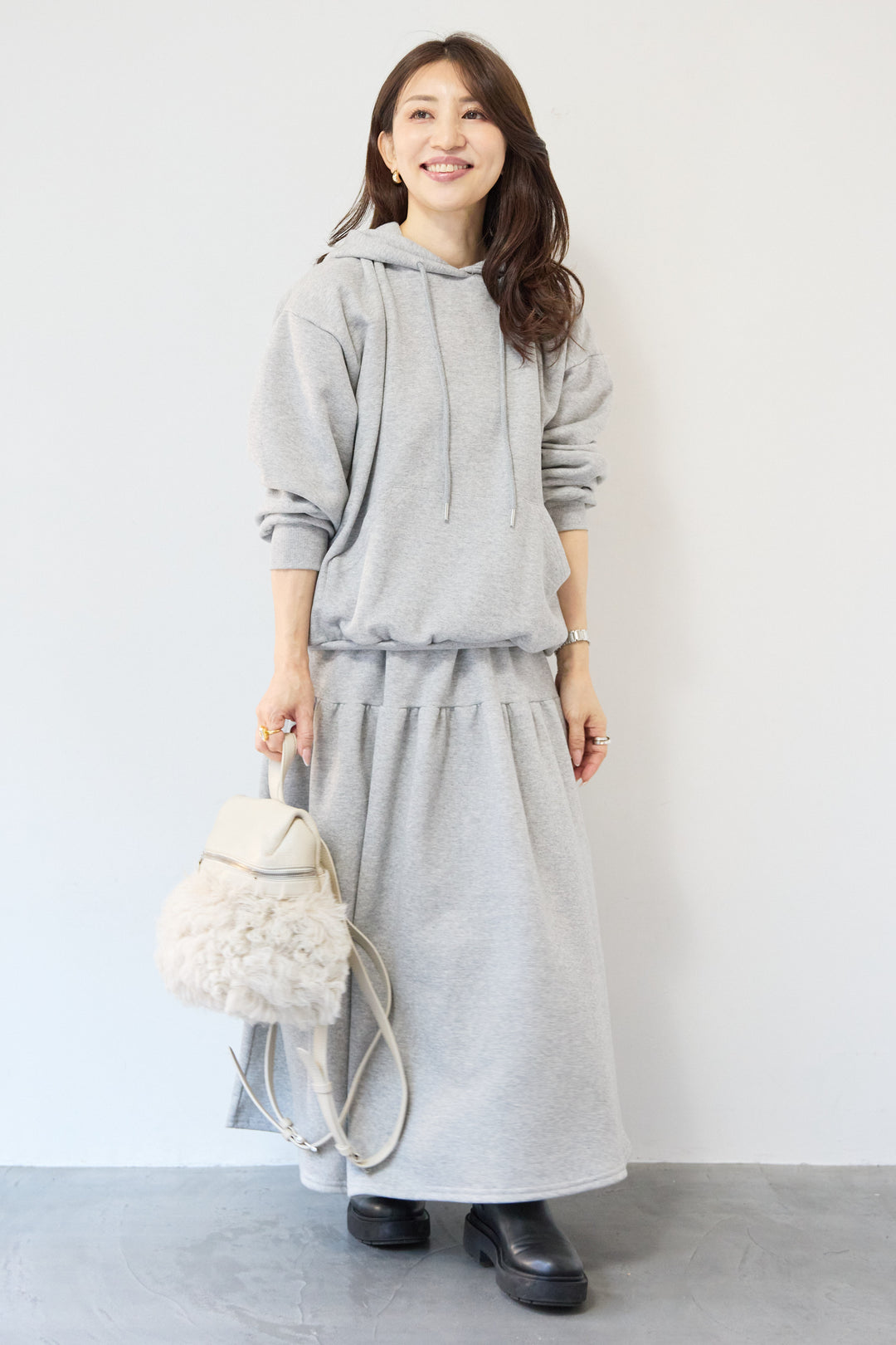 ライトウェイトフレアスウェットセットアップ