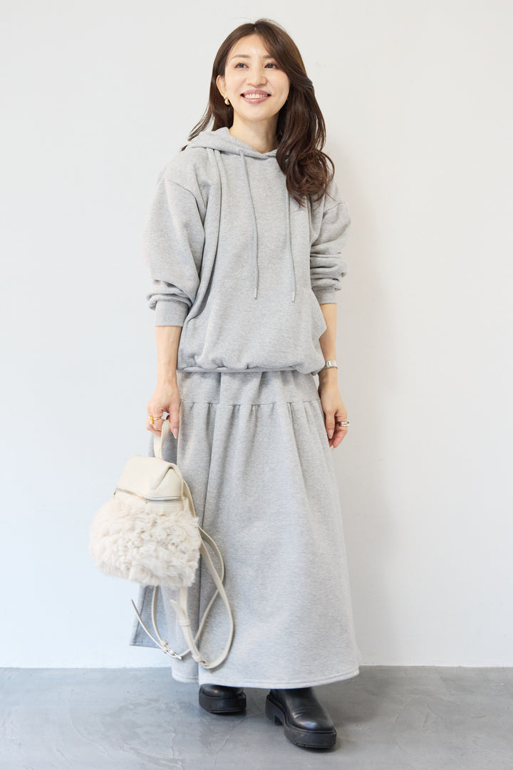 ライトウェイトフレアスウェットセットアップ