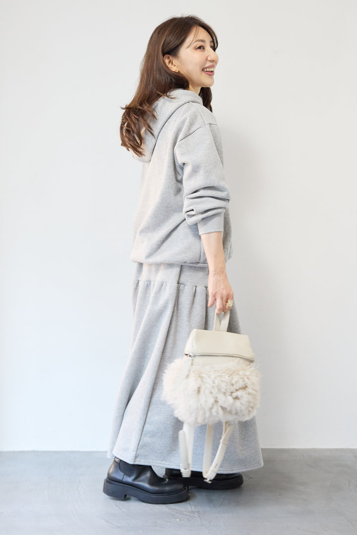 ライトウェイトフレアスウェットセットアップ