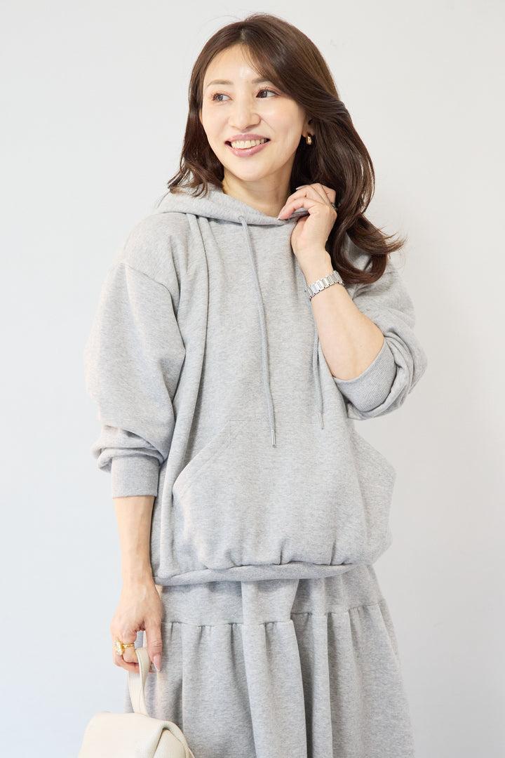 ライトウェイトフレアスウェットセットアップ