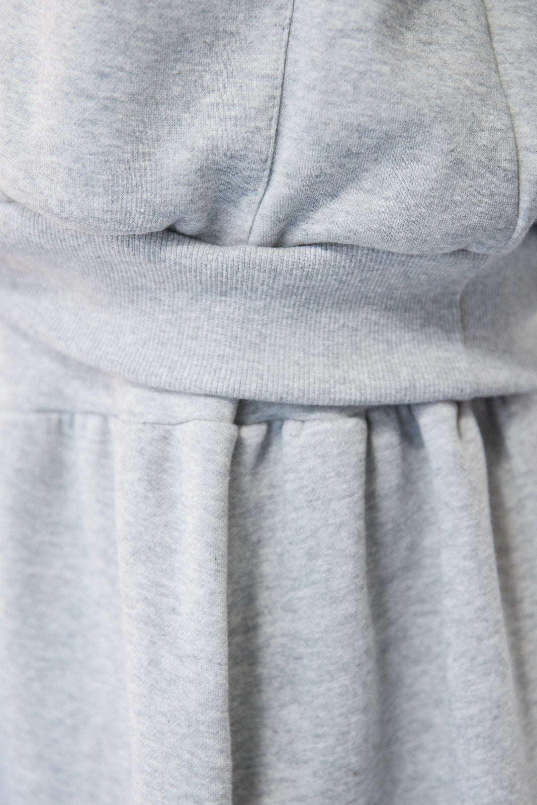 ライトウェイトフレアスウェットセットアップ