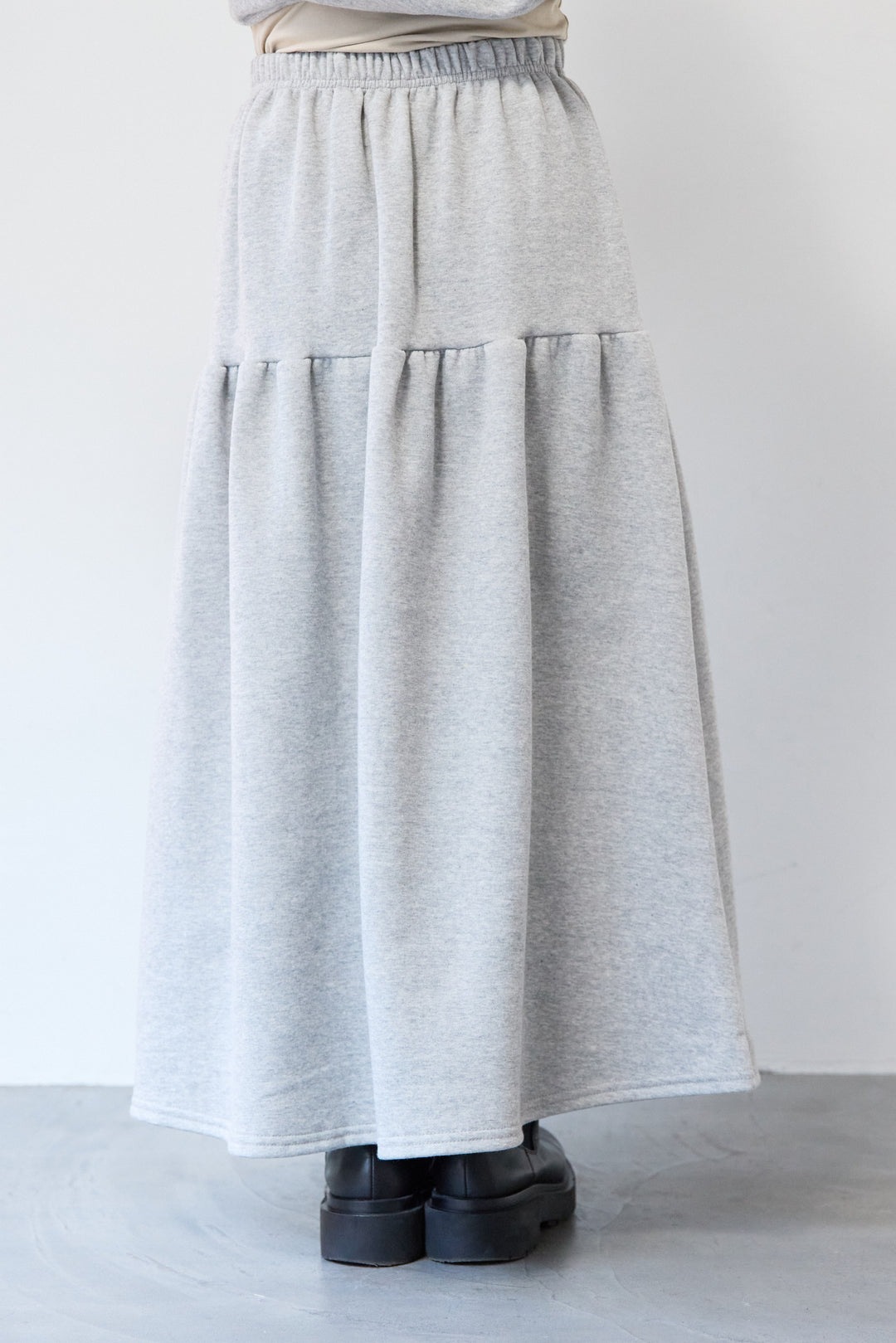 ライトウェイトフレアスウェットセットアップ