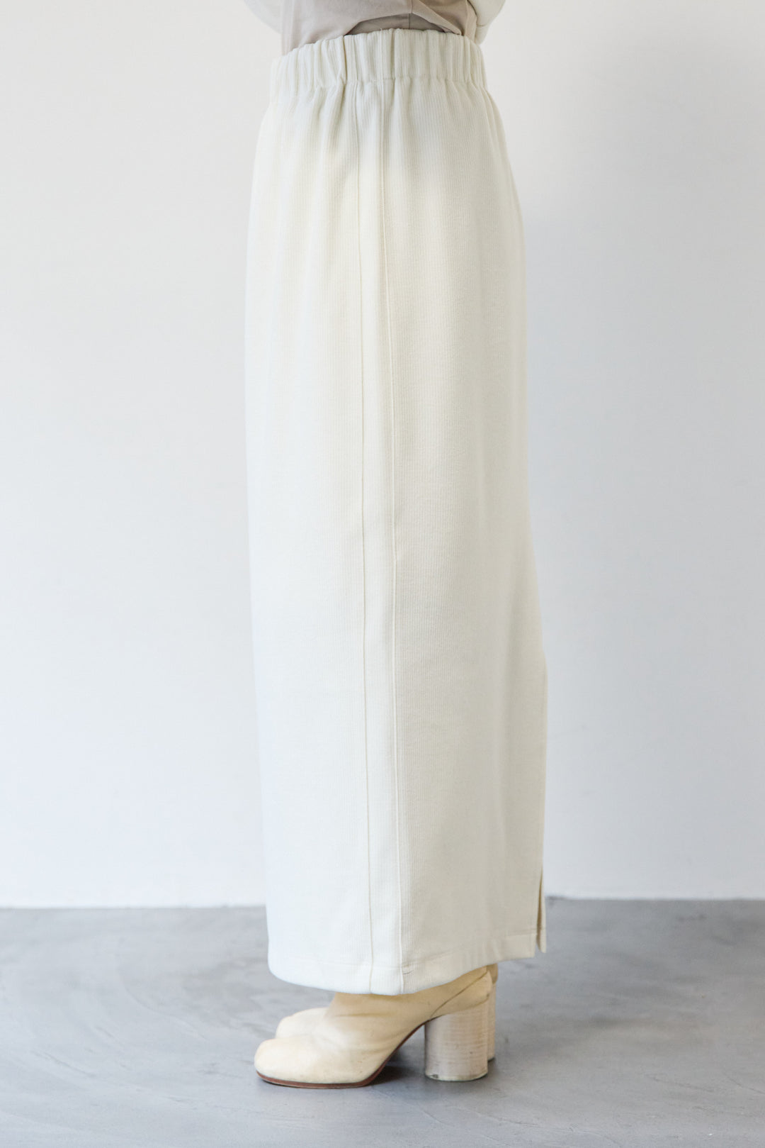 [SET]ニットコーデュロイプルオーバー+ニットコーデュロイストレートスカート(2set)