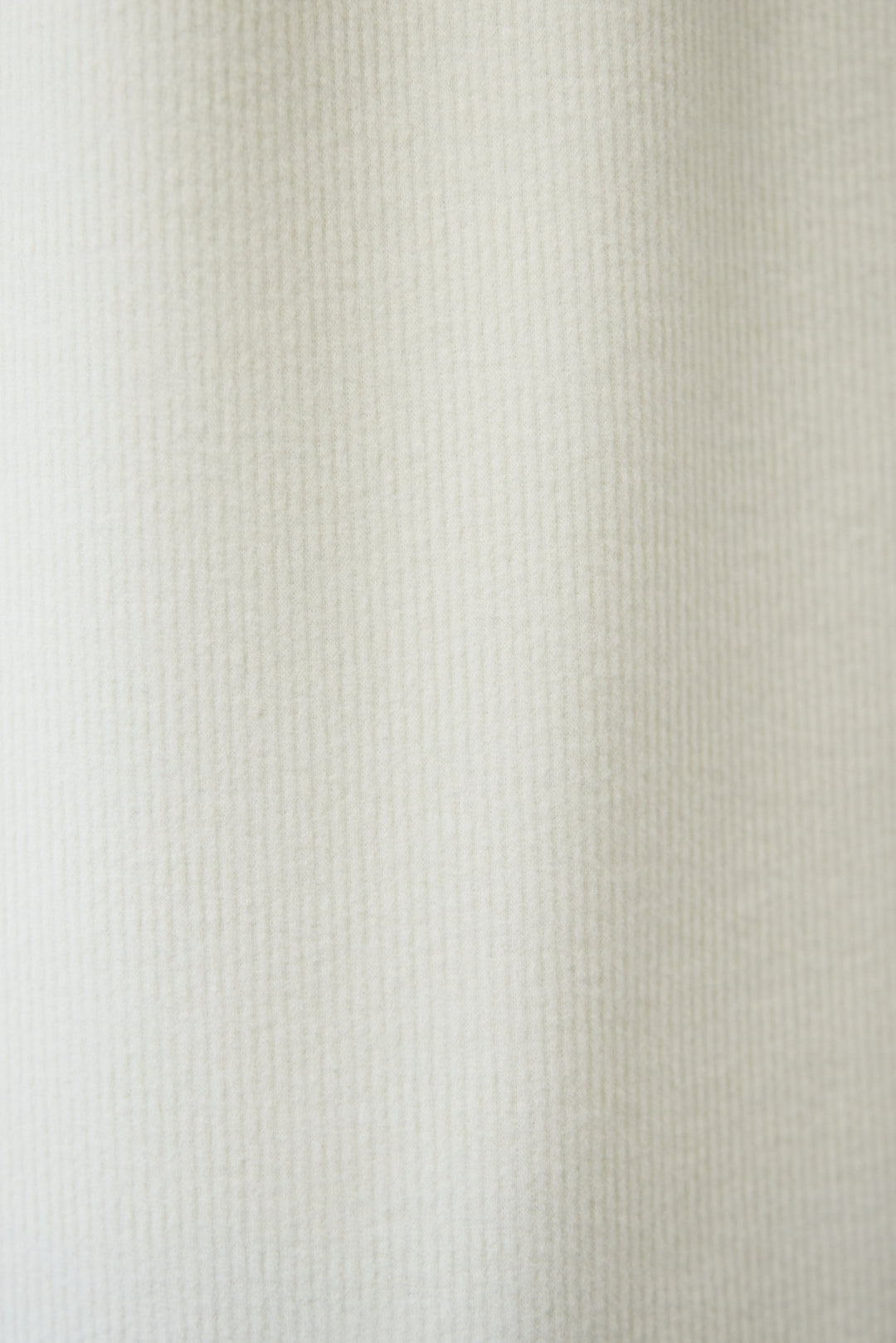 ニットコーデュロイストレートスカート