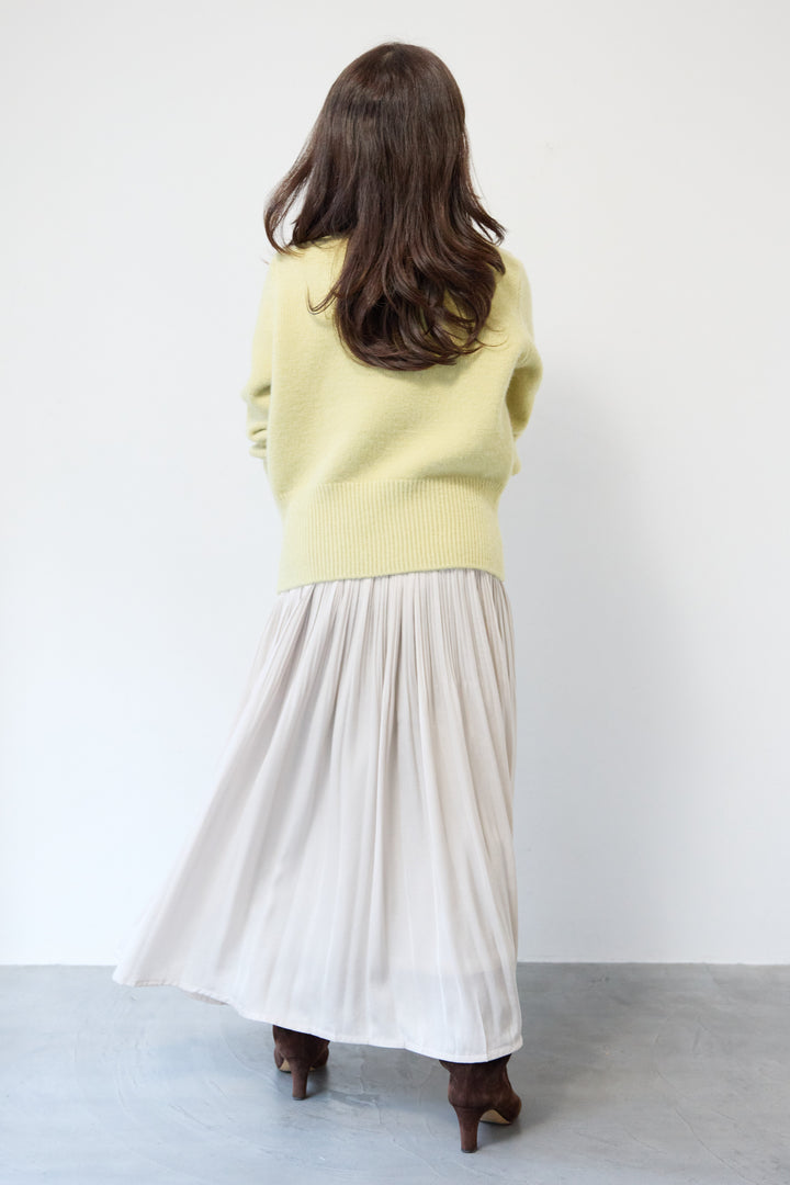 ライトウォームタートルネックニット