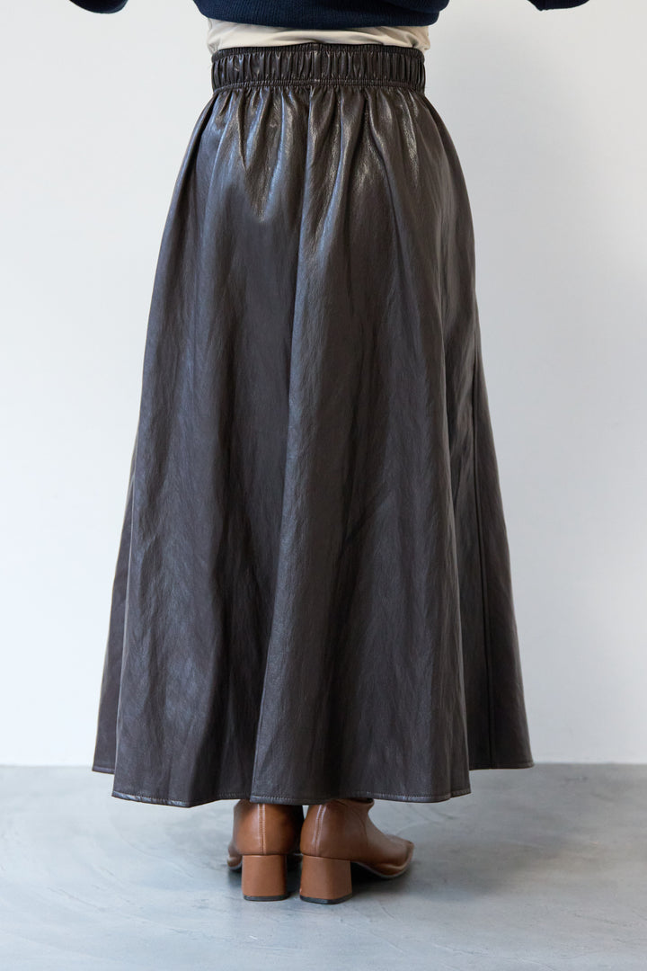 エコレザーフレアスカート