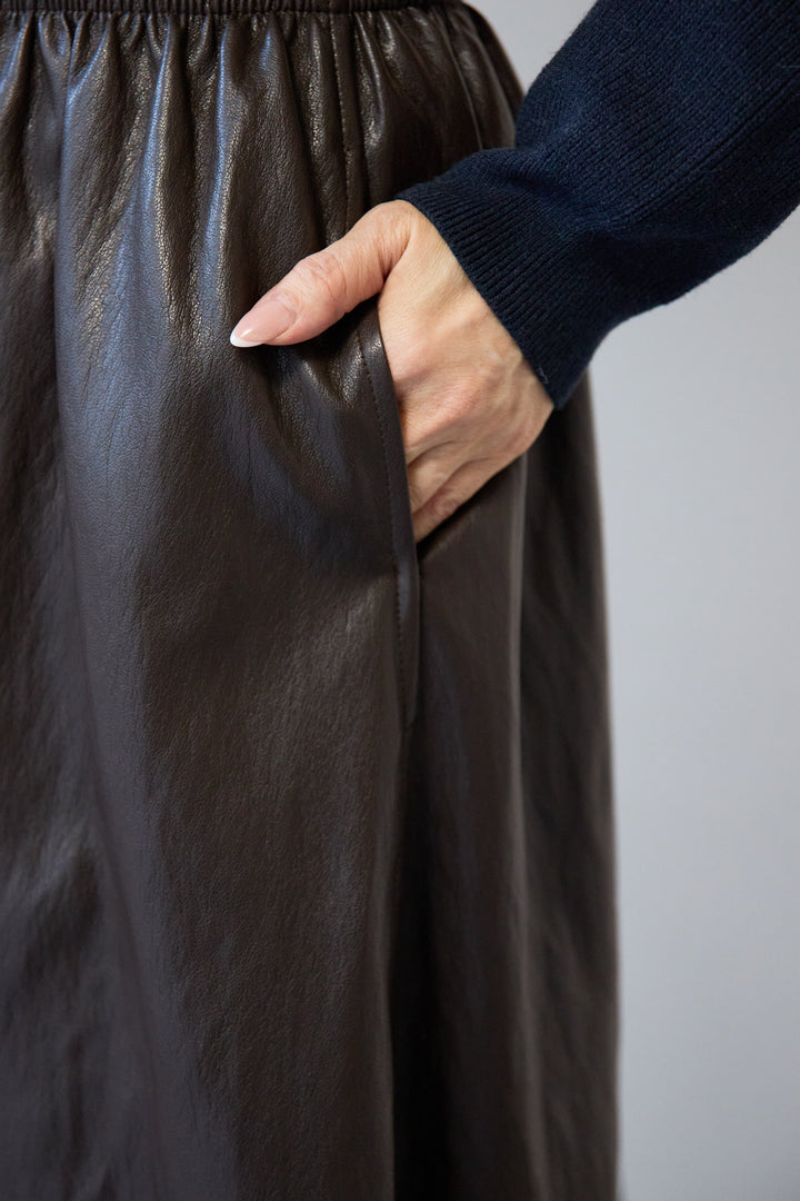 エコレザーフレアスカート