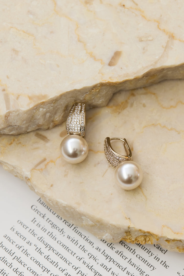 パール×ビジューフープピアス