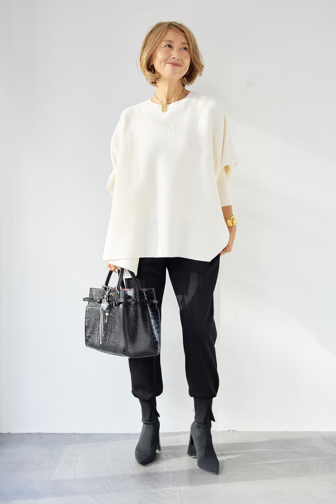 ウォッシャブルポンチョニット