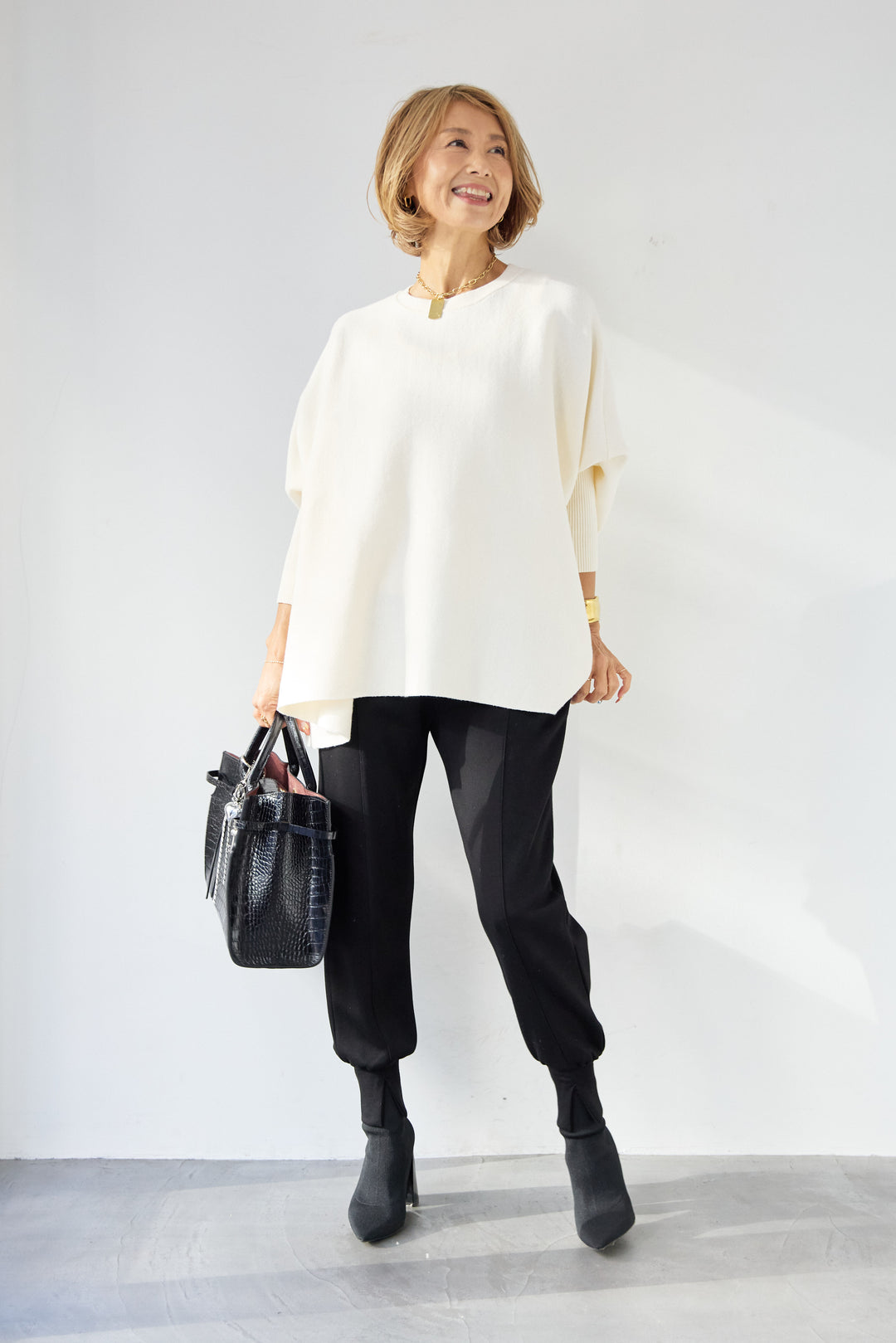 ウォッシャブルポンチョニット