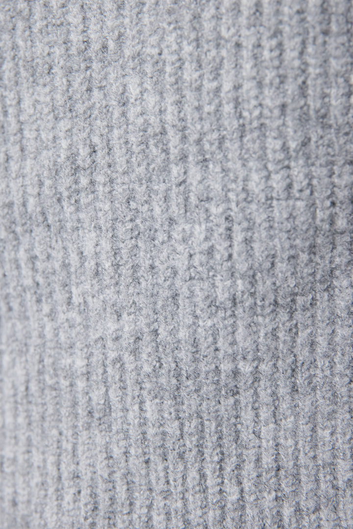 ウール混リブタートルショートニット