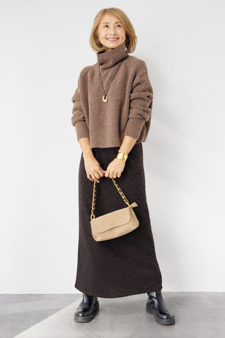 ウール混リブタートルショートニット