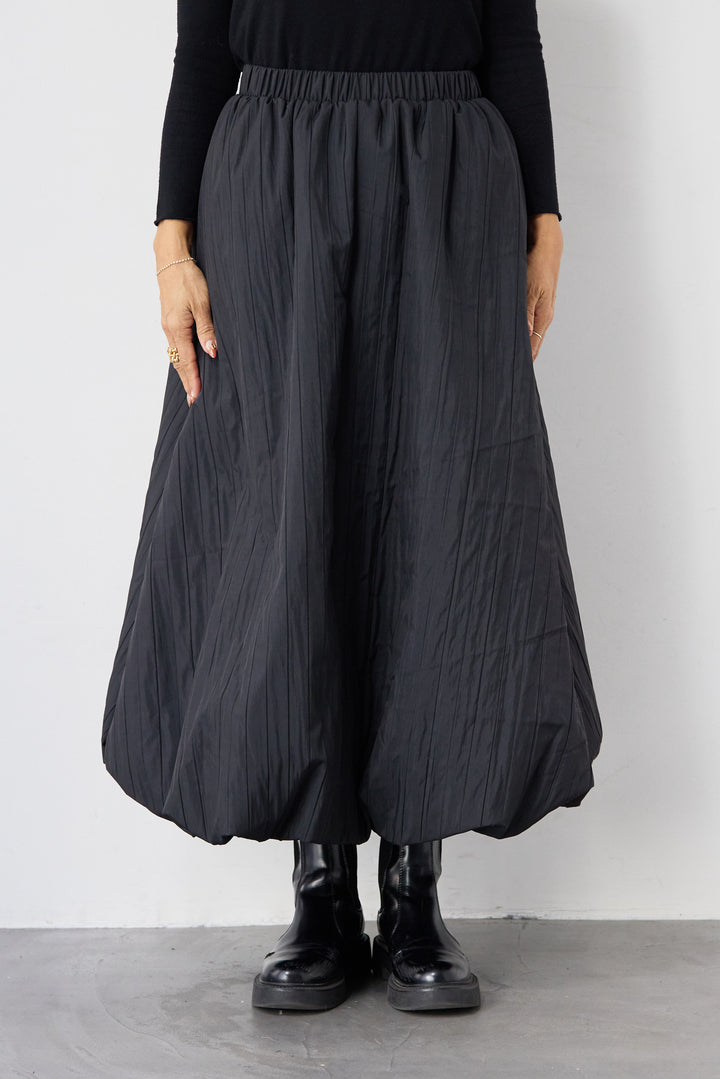 [SET]ロールエッジタートルニット+中綿エアリーバルーンスカート(2set)