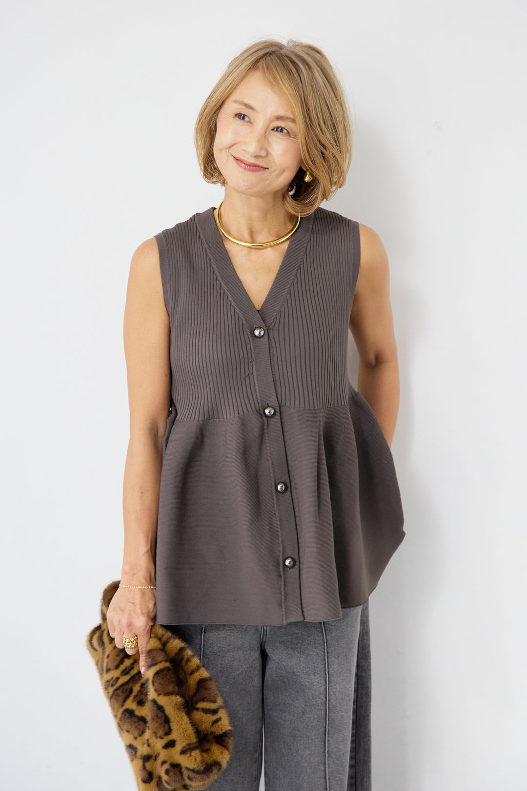 リブペプラムニット