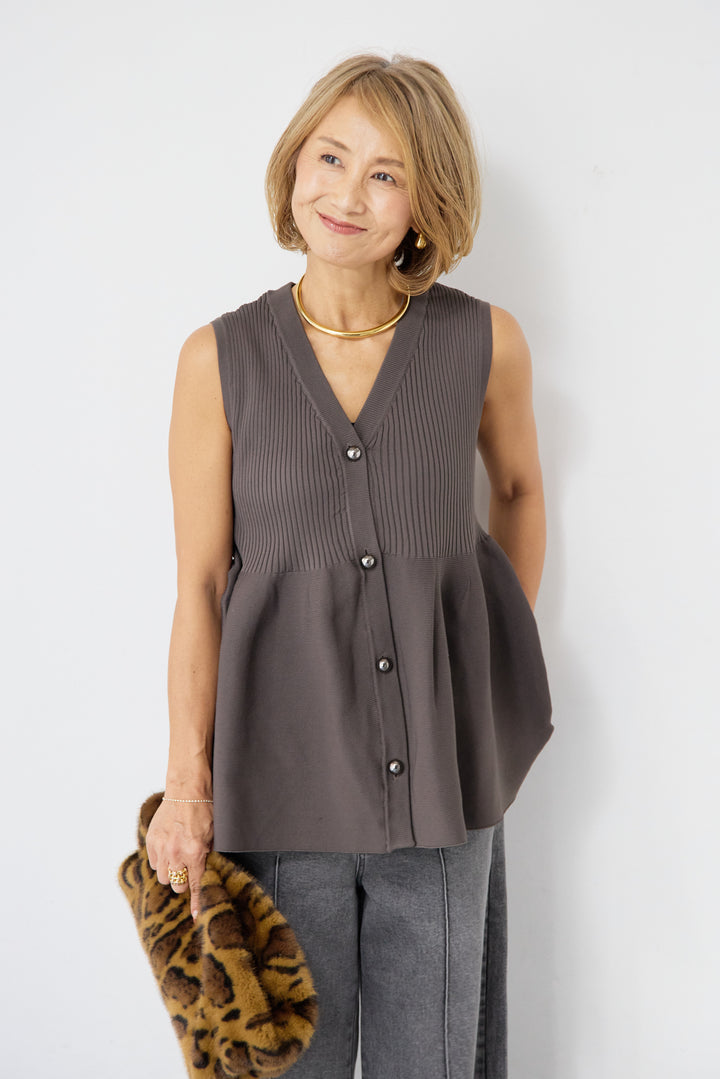 リブペプラムニット