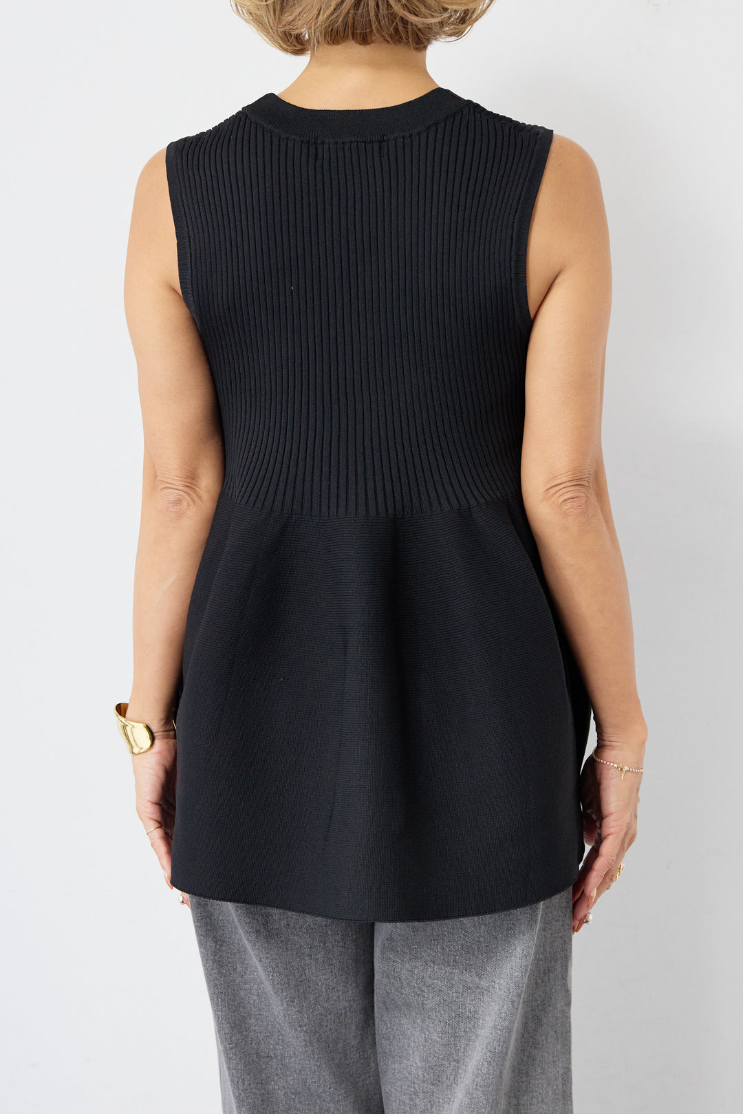 リブペプラムニット