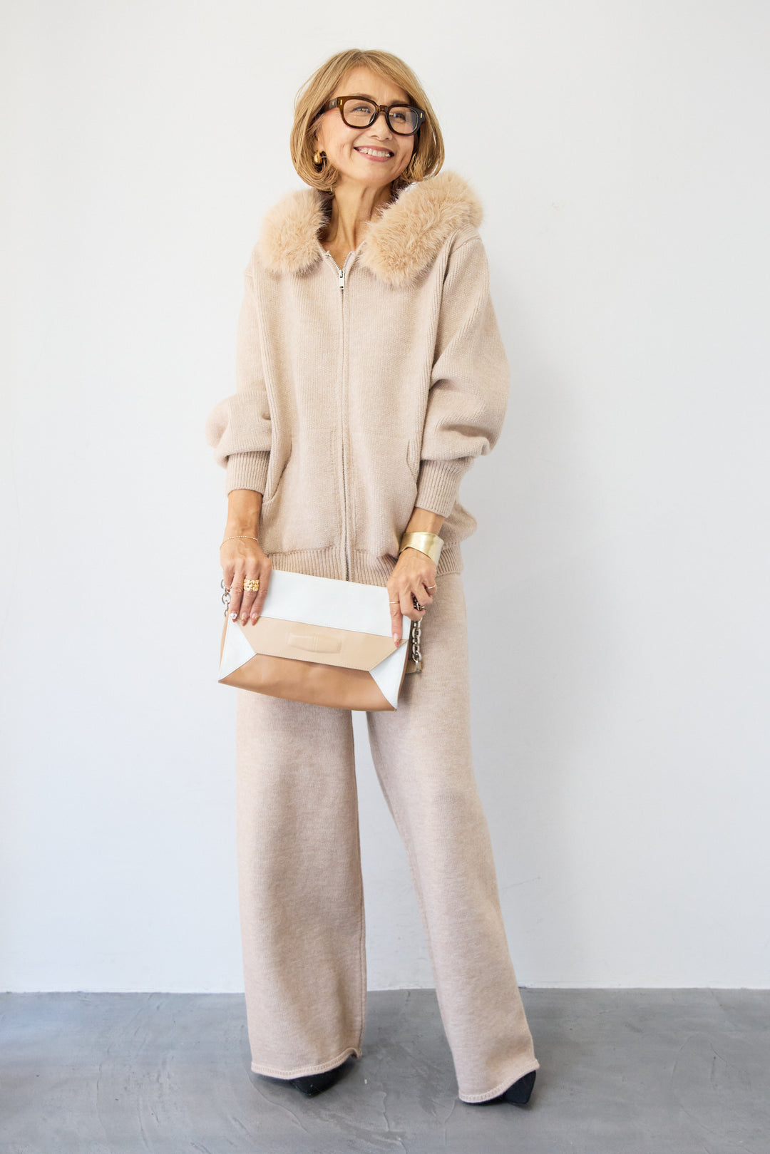 ファーフードジップニットパーカーセットアップ