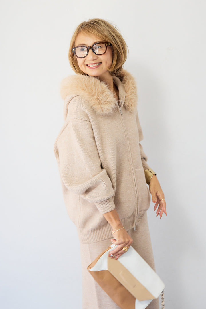 ファーフードジップニットパーカーセットアップ