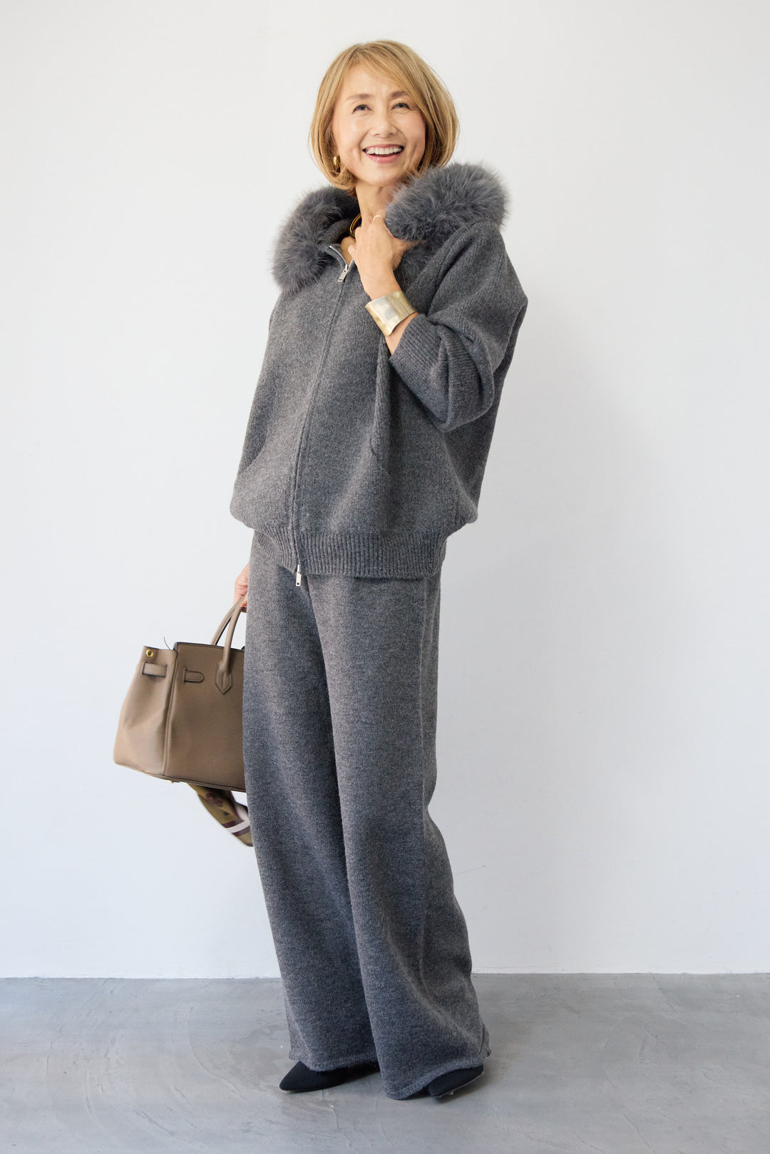 ファーフードジップニットパーカーセットアップ